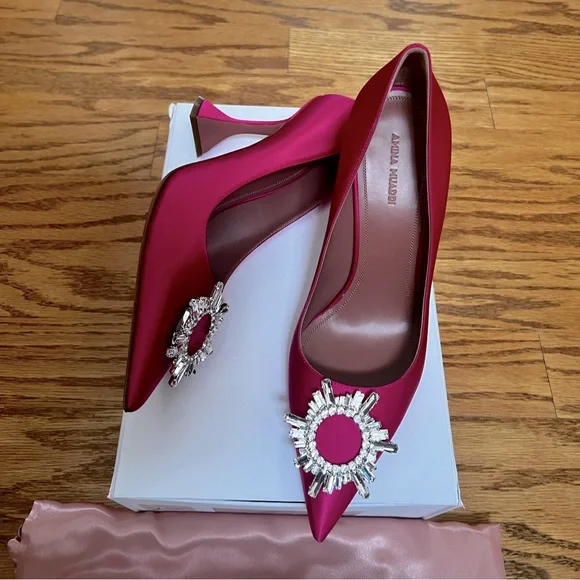 AMINA MUADDI Begum Fuchsia embellished satin pumps in 40.5 - Picture 4 of 11